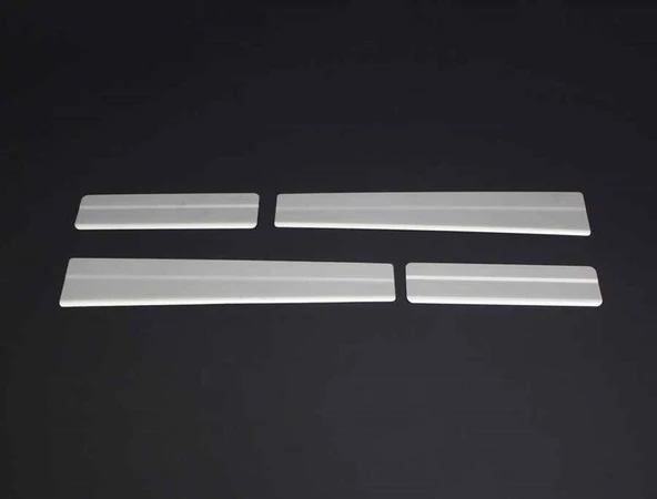 OMSA Ford Courier Krom Kapı Eşiği 4 Parça 2014-2017 Arası ürün görseli