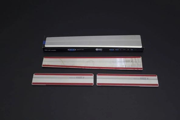 OMSA Ford Tourneo Courier Krom Kapı Eşiği 4 Parça 2018-2023 Arası - Resim 3