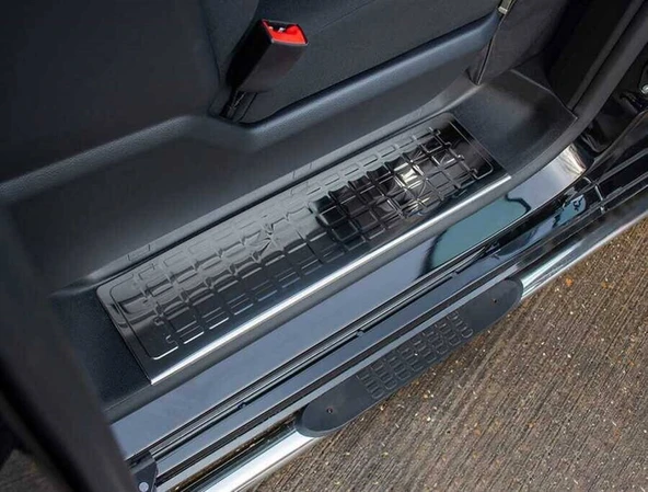 OMSA Opel Vivaro 4 Krom Kapı Eşiği 3 Parça 2019 ve Sonrası ürün görseli