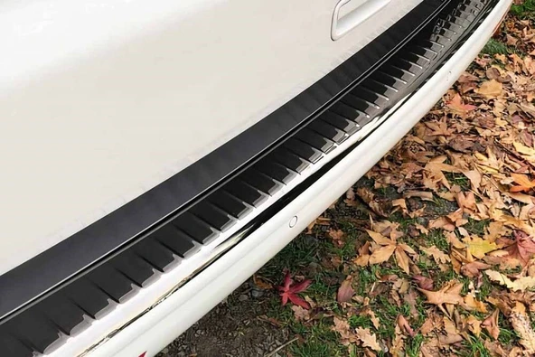 OMSA VW T5 Transporter Siyah Krom Arka Tampon Eşiği 2003-2014 Arası - Resim 3