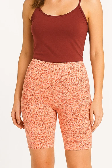 Kadın Yavruağzı Şort