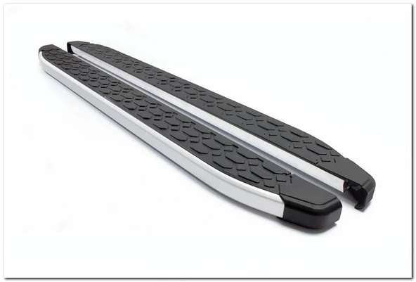 Omsa Line Ford Connect 2022 Sonrası Kısa Şasi Blackline Mat Alüminyum Alınlı Yan Basamak ürün görseli