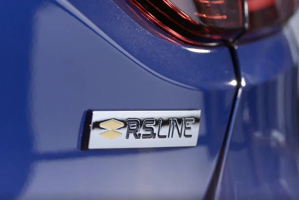 Renault Clio 5 RS-Line Krom Bagaj Kapağı Logosu ABS 2019 ve Sonrası ürün görseli