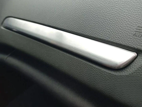 OMSA Renault Megane 4 Krom Ön Konsol Çıtası Taşlı 2016-2020 Arası - Resim 2