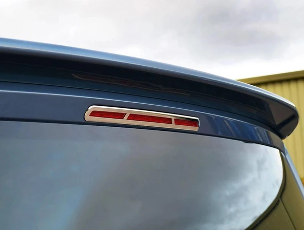 OMSA VW T6.1 Caravelle Krom Fren Lambası Çerçevesi 2020-2023 Arası ürün görseli