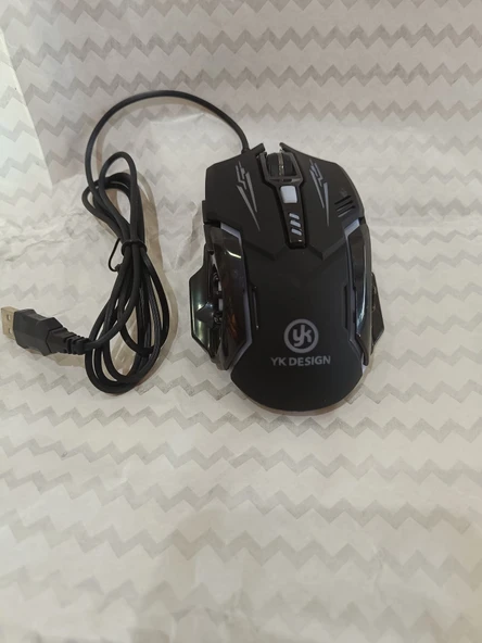 SİYAH -IŞIKLI OYUNCU MOUSE