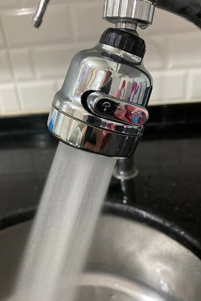 Krom 3 Fonksiyonlu Mutfak Lavabo Başlığı 360 Derece Döner Musluk Ucu ürün görseli