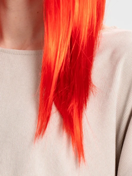 Kırmızı Renk Uzun Düz Parti Peruğu - Resim 4