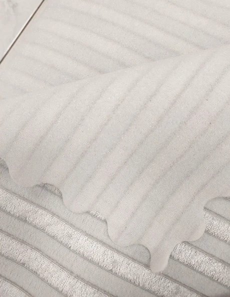 Süngerli Kadife Gofre Çizgili Kaymaz Koltuk Örtüsü (170x210)-Gri - Resim 3