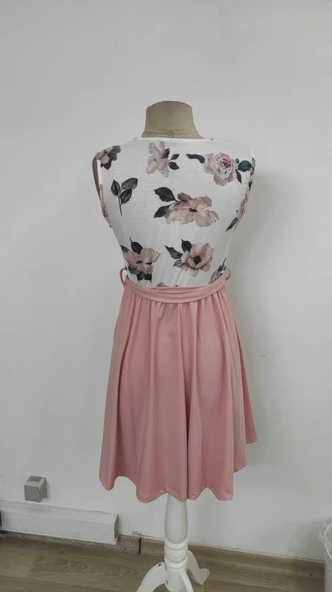 Lucky Life Kadın Sıfır Kollu V Yakalı çiçek Baskılı Beli Kuşaklı Dalgıç Elbise - Resim 6