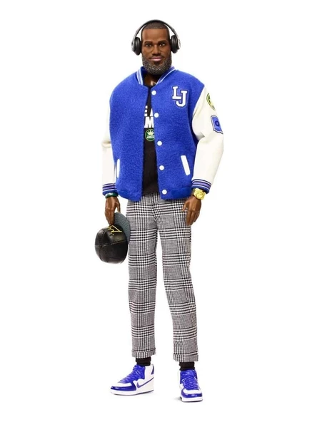 Barbie Signature Lebron James Kenbassadors Bebek HRM33 ürün görseli