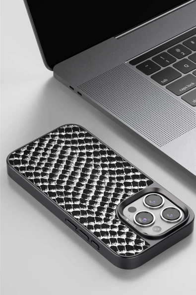 Venco iPhone 15 Pro Max Viper Kapak - Kahverengi - Resim 4