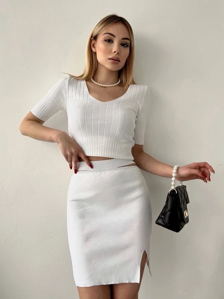 Etekli triko takım beyaz t23107 - 2