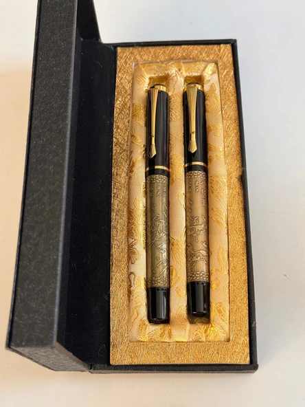 Kutulu İkili Tükenmez Ve Dolma Kalem ürün görseli