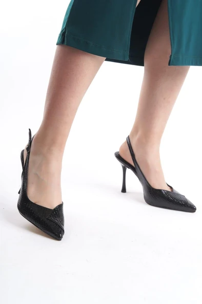 Kadın Soci Siyah Rugan 9 Cm İnce Topuklu Sivri Burunlu Arkası Acık Tasarım Stiletto - 2