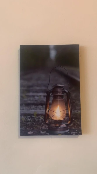 Tren Raylarında Gaz Lambası Natürel Tasarım Ahşap Çerçeve Ev İşyeri Duvar Kanvas Tablo LMB2 - 5