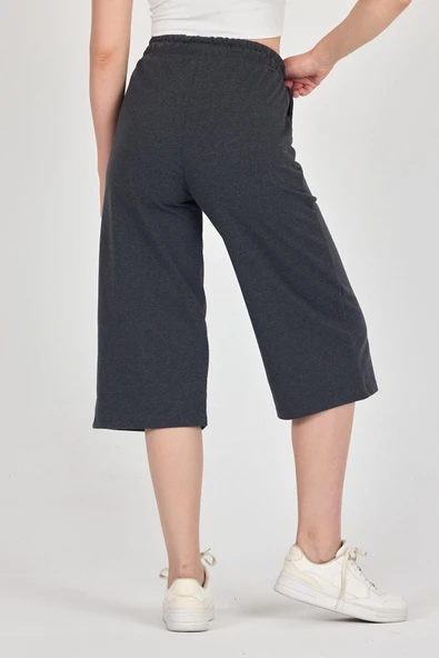 Yüksek Bel Cepli Rahat Kesim Mevsimlik Kadın Diz Altı Bermuda Füme Kapri Şort - Resim 6