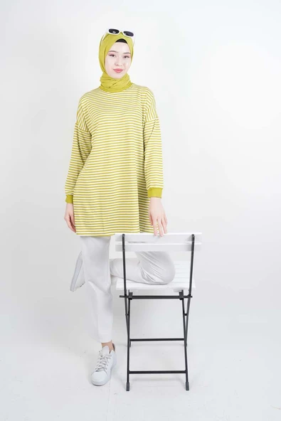 Tesettür Tunik İnce Çizgili Penye Tunik Yağ Yeşili - 2