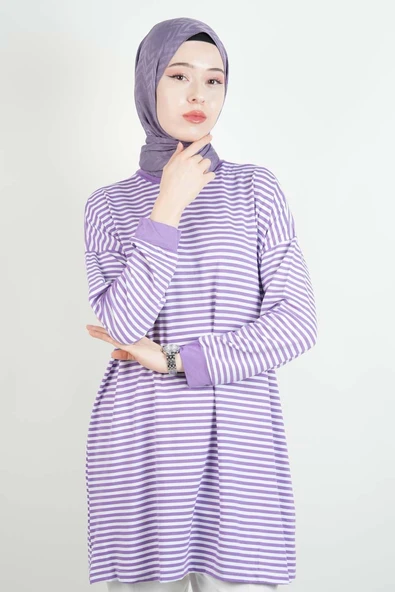 Tesettür Tunik İnce Çizgili Penye Tunik Lila