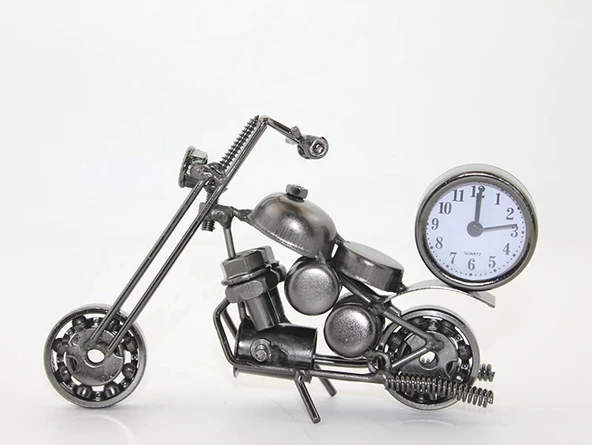 Saatli Metal Motor Model 1 ürün görseli