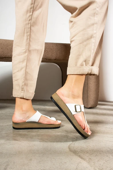 Günlük Kadın Erkek Yetişkin Mantar Taban Desenli Tokalı Ayarlanabilir Parmak Arası Terlik 34158 - 77 - 7