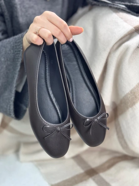 Günlük Kadın Babet Oval Burunlu Fiyonklu Rahat Kalıp Tırtıklı Taban Balerin Ayakkabı 112 - 8