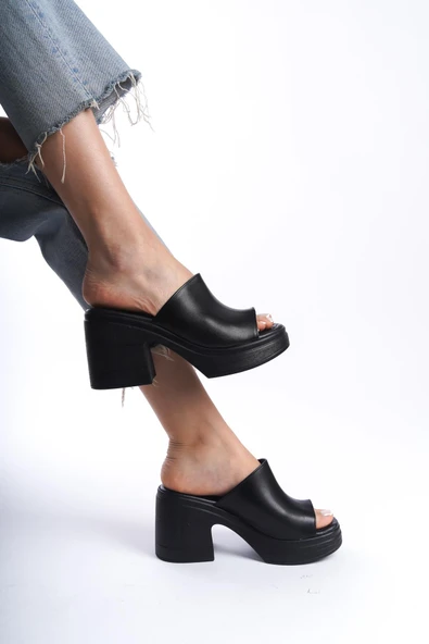 Kadın Rosso Siyah Konfor Ortopedik İç Taban Platform Topuk Terlik