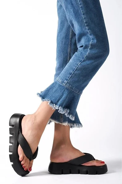 Kadın Tokyo Siyah Kalın Tabanlı Parmak Arası Terlik - 2