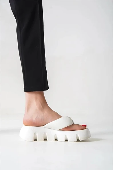 Kadın Tokyo Beyaz Kalın Tabanlı Parmak Arası Terlik - 2