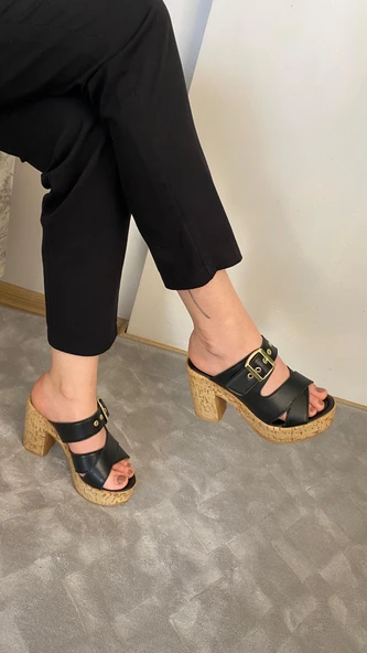 Kadın Maya Siyah Cİlt Toka Tetaylı 10 cm Platfom Topuklu Mantar Taban Terlik K-800 - 4