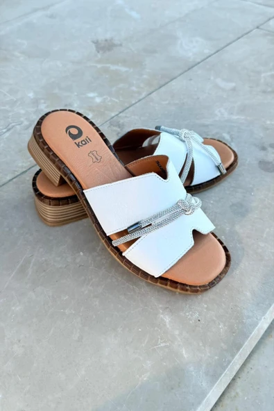 Kadın Kari Hakiki Deri Taş Detaylı Terlik - 2