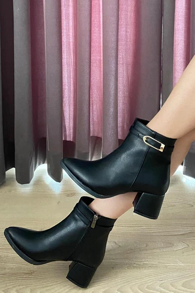 Kadın York Siyah Cilt İnce Tokalı ( 6 cm ) Topuklu Sivri Burun Bot - 5