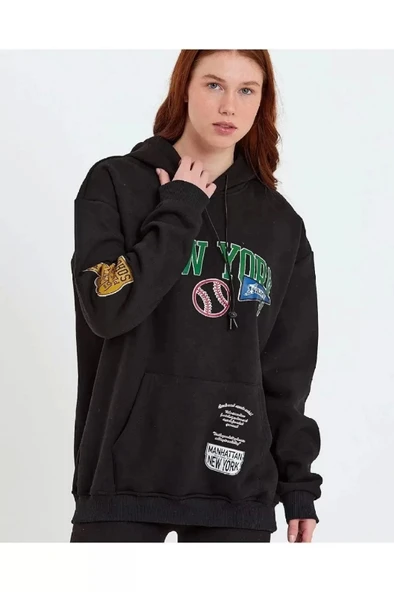 Kadın Baskılı Kapüşonlu Sweatshirt - Siyah - Resim 2