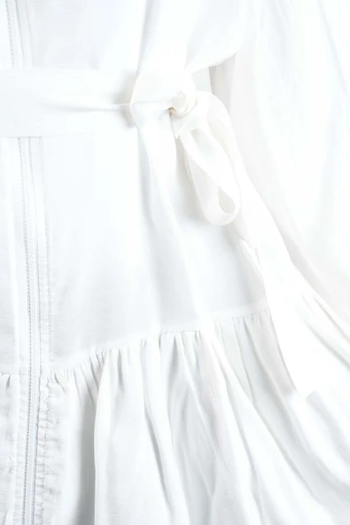 Tesettür Ceket Bel Kuşaklı Alt Fırfır Detaylı Balon Kol Fermuarlı Ceket Beyaz - 5