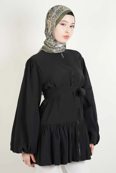 Tesettür Ceket Bel Kuşaklı Alt Fırfır Detaylı Balon Kol Fermuarlı Ceket Siyah