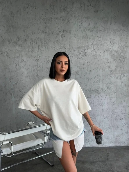 Unisex Düz Biskilet Yaka Oversize T-shirt - Beyaz ürün görseli 1