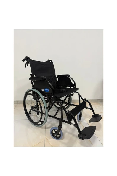 JENDER Tage 863 Refekatçi Manuel Tekerlekli Sandalye ürün görseli 1