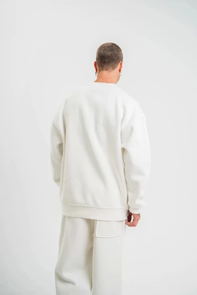 Uzun Kol Bisiklet Yaka Basic SweatShirt - Beyaz - Resim 4