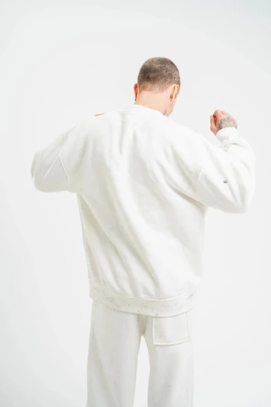 Unisex Uzun Kol Bisiklet Yaka Yıkamalı SweatShirt - Beyaz - Resim 2