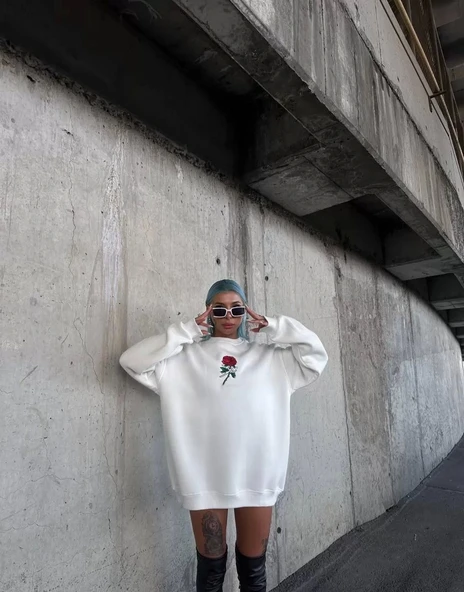 Oversize Üç İplik Bisiklet Yaka Baskılı SweatShirt - Beyaz ürün görseli