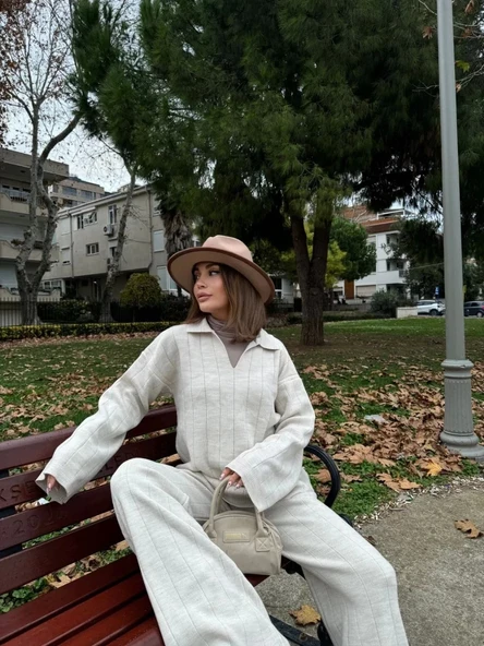 Yakalı Cizgi Detaylı Triko İkili Takım - Beyaz - Resim 3