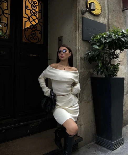 Straplez , Madonna , Carmen Yaka Croplu Mini Etekli ikili Takım Triko - Beyaz - Resim 5