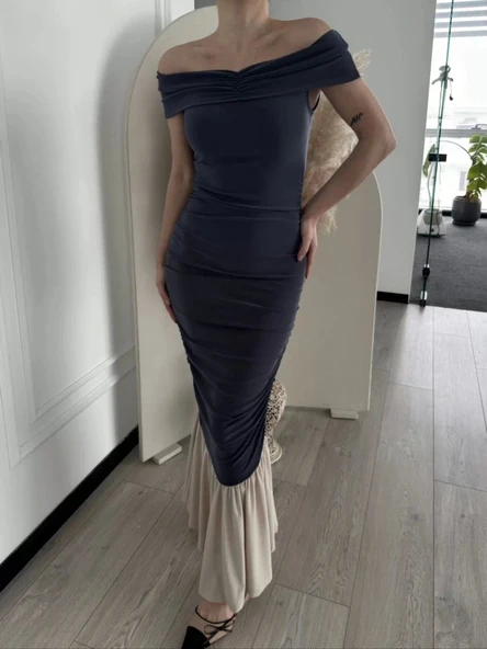 Striptiz Omuzlu Uzun Elbise- Füme - Resim 4