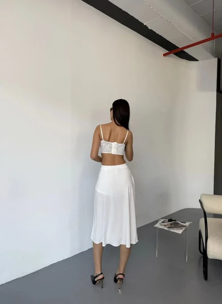 Çepli Şortlu Yırtmaçlı Etek - Beyaz - Resim 6