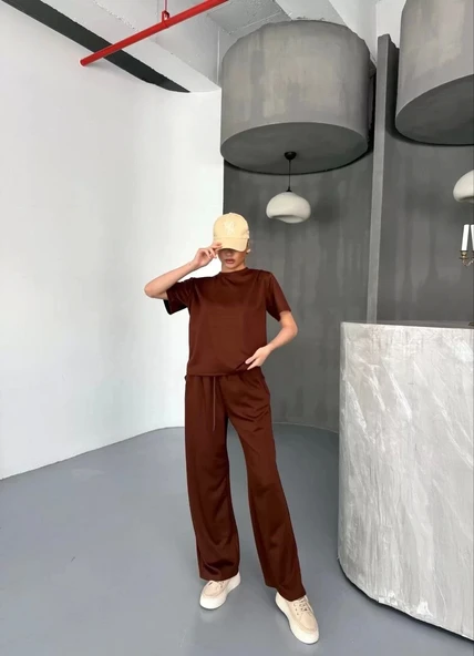 Osy Modal Yumuşak Dokulu Kumaş Kısa Kollu Bluz Rahat Pantalon ikili Takım- Kahverengi - Resim 6