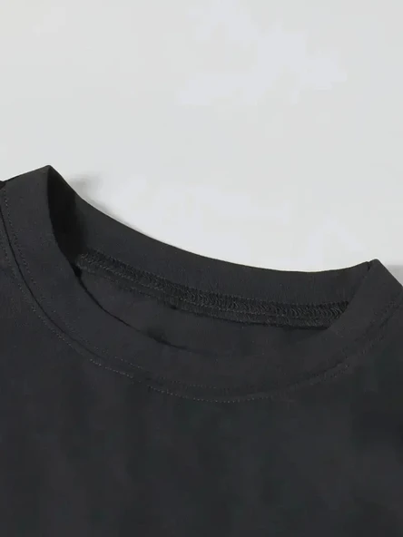 Ördek Baskılı ve Yuvarlak Yakalı Kadın Günlük Büyük Boy Siyah Tişört. - Siyah - Resim 3