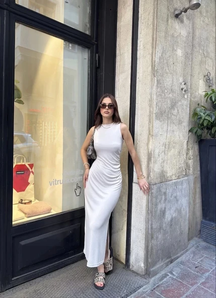 Osy Modal Yumuşak Dokulu Kumaş Bisiklet Yaka Sıfır Kolsuz Yırtmaçlı Uzun Elbise - Beyaz - Resim 5