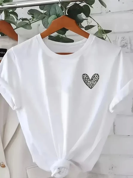 Kadınlar için Şık Leopar Kalp Baskılı Günlük Tişört - Büyük Beden, Makinede Yıkanabilir, Sevgililer Günü & Günlük Kıyafe - Resim 2