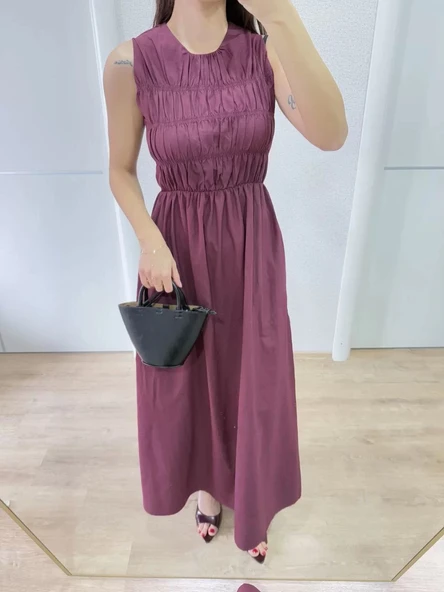 Kolsuz Göğüs Lastıklı %100 Poplin Uzun Elbise - Bordo - Resim 5