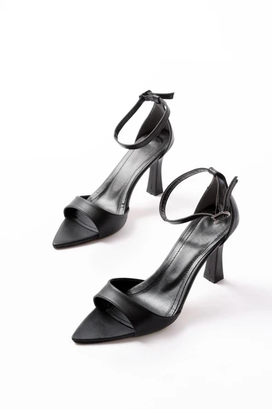 718 Siyah Cilt Sivri Burunlu Topuklu Bilekten Bağlamalı Kadın Ayakkabı - Resim 3